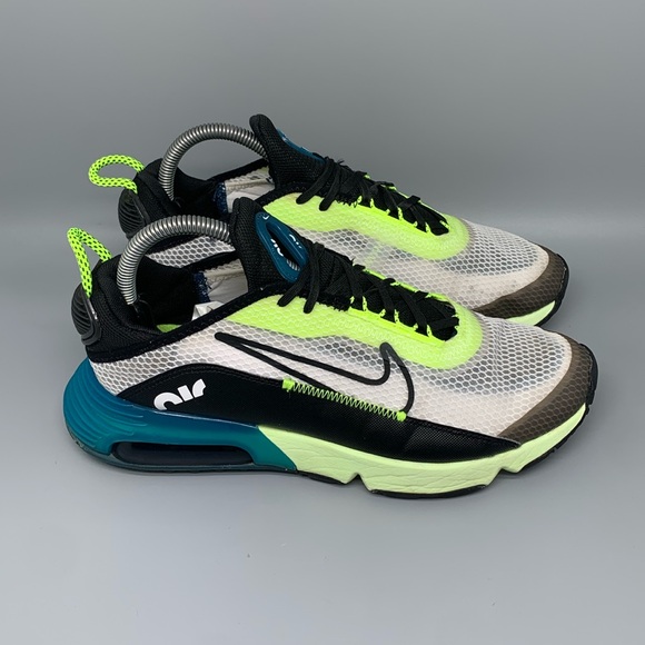 Nike Shoes - Nike Air Max 2090 Volt Blue Running Shoes CJ4066-101 Youth‎ Sz 7Y Women's Sz 8.5